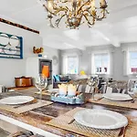 Amazing In With Wifi Holiday home